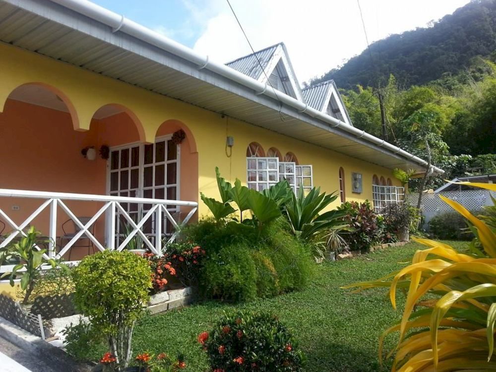 La Mamre Bed & Breakfast La Finette Екстериор снимка